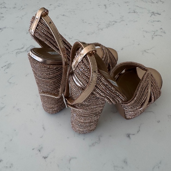 Aquazzura gold platform sandal heels - Picture 3 of 11